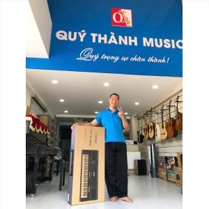 Đàn organ Yamaha PSR-E483